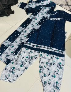 Women Navy Blue Cotton Stitched Suit