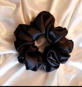 JUMBO SIZE SCRUNCHIES 💖💐