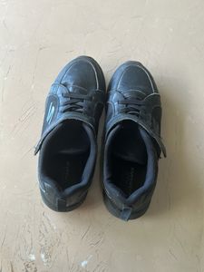 Black Sneakers