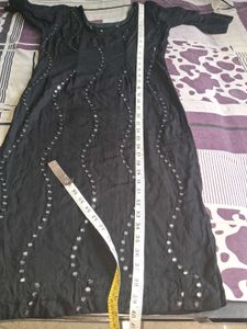 Pretty Black Kurti