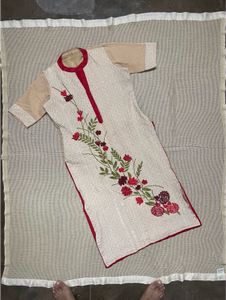 Embroidered Floral Kurta