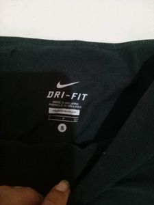Nike tight