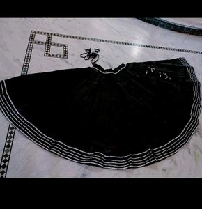 Newly Gherdar Lehnga