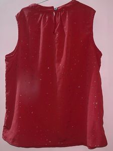 Red Sleeveless Top
