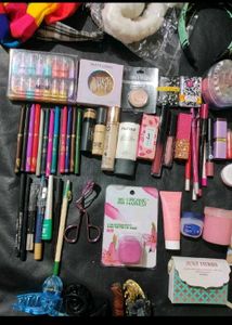 2 random products with freebie