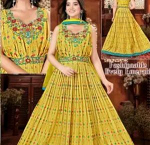 Elegant Yellow Ethnic Gown