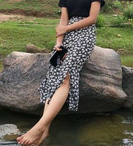 Floral Print Midi Skirt