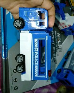 Neon Pen + 1 Blue Car