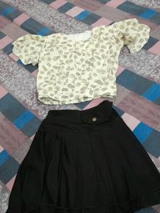 Girls Crop Top And Skirts