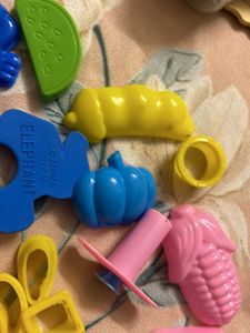 Clay Moulds And Its Box