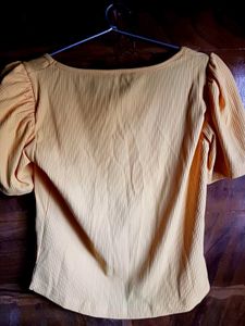 Cute Yellow Puff Sleeve Top