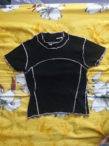 Black ribbed top
