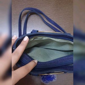 Handbag