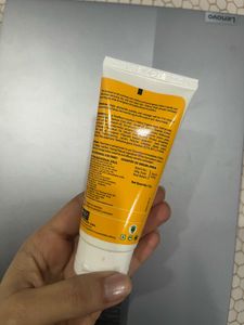 VLCC Pediglow Hand &amp; Foot Scrub