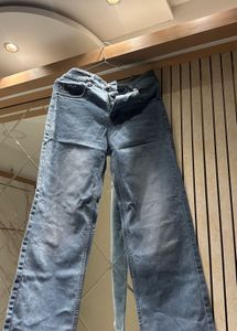 Blue straight leg pant
