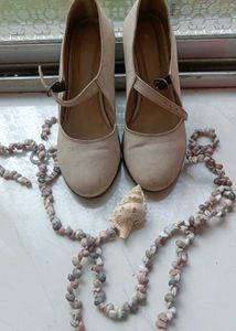 Formal Beige Shoes