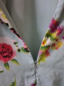 SASSAFRAS Floral Print Dress