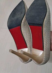 Shimmering Heel