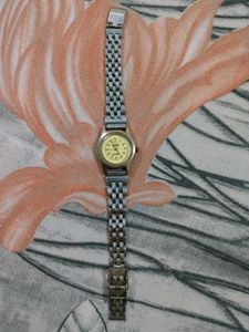 Elegant Men , Women Watch