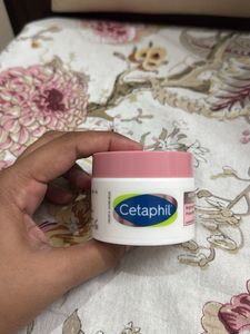 Cetaphil Brightening Day Protection Cream Spf15