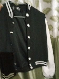 Versity Jackets 🧥