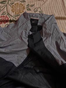 Original Nike Windbreaker