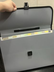 Expanding File Folder- New