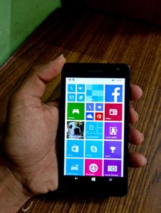 Microsoft Mobile RM-1090