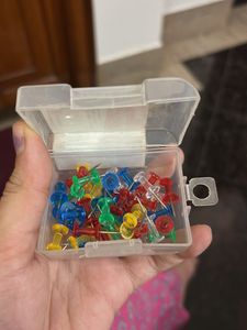 Oddy Push Pins