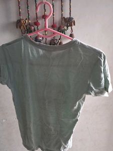 Graphic Print T-shirt