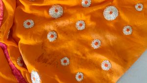 🌙 Garba Glow Shawl