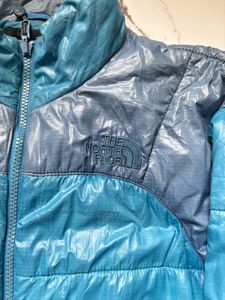 THE NORTH FACE PUFFER JACKET