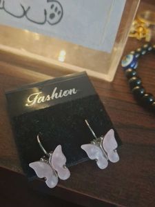 Korean Butterfly Earrings 🦋 💖