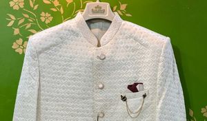 🌸 Elegant Shining Offwhite Men's Bandhgala Jacket