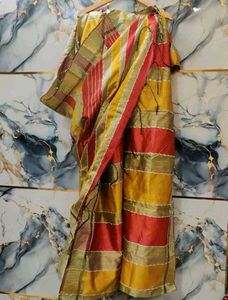 brand new saree handloom + uncut blouse piece