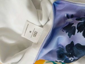 Floral Mesh Top / M size