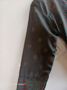 Women Printed Kurta (S-size)