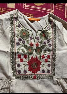 Embroidered Floral Kurta Set