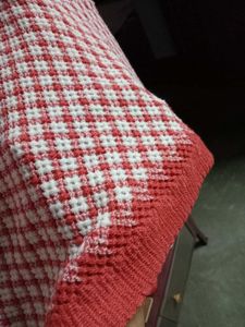 Coral &amp; White Knit Sawl