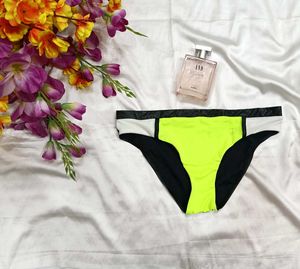 🇳🇿💗💫 GAP Neon Leather stuff Bottom