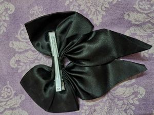 Black Satin Bow🎀🖤✨️