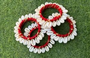 Seashell Bangle Set