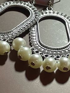 Pearl Drop metal Earrings