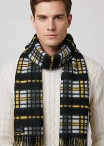 Stylish Plaid Scarf