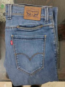We Are Selling Levi&#39;s Pant ( Original)