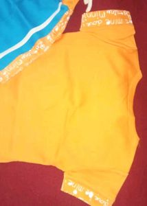Cute &#39;Raindrop&#39; Graphic Tee And Skirt