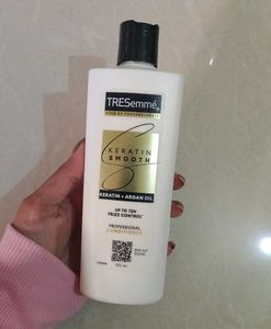 TRESemme Keratin Smooth Conditioner