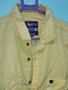 Men&#39;s Light Yellow Long Sleeve Shirt