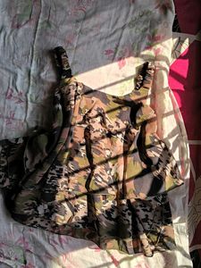 Camouflage Print Top🫒🌿🖤