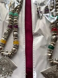 Elegant Silver Oxide Necklace